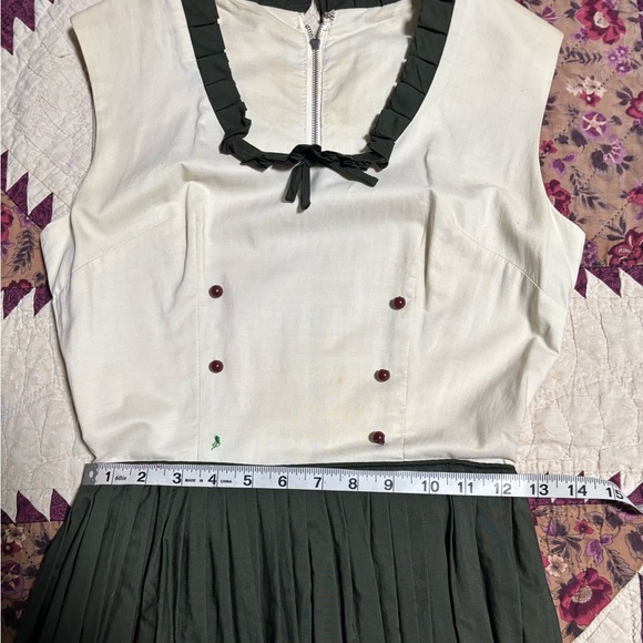VINTAGE 1960s Dress with Peter Pan Collar - Picture 8 of 8